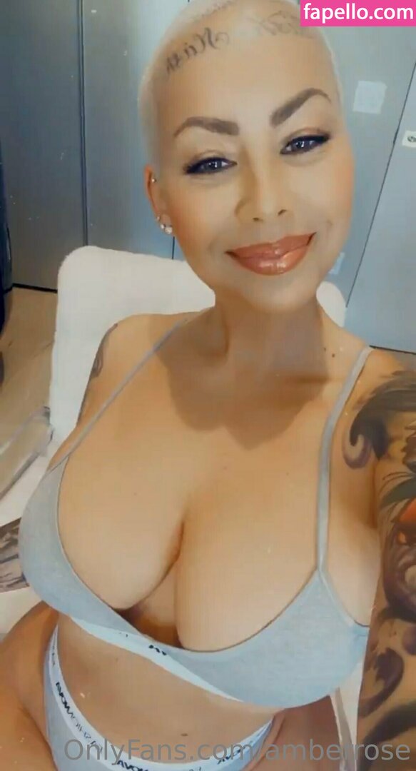 https://fapello.com/content/a/m/amber-rose-1/1000/amber-rose-1_0053.jpg