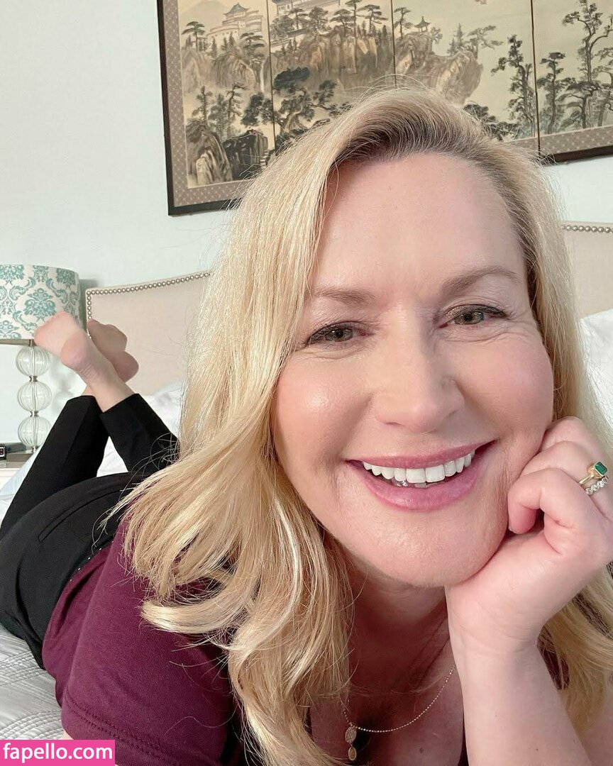 Angela Kinsey leaked nude photo #0010 (Angela Kinsey / angelakinsey / kinsey)