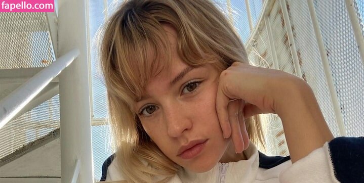 Angèle Van Laeken leaked nude photo #0006 (Angèle Van Laeken / angele_vl / u147788082)