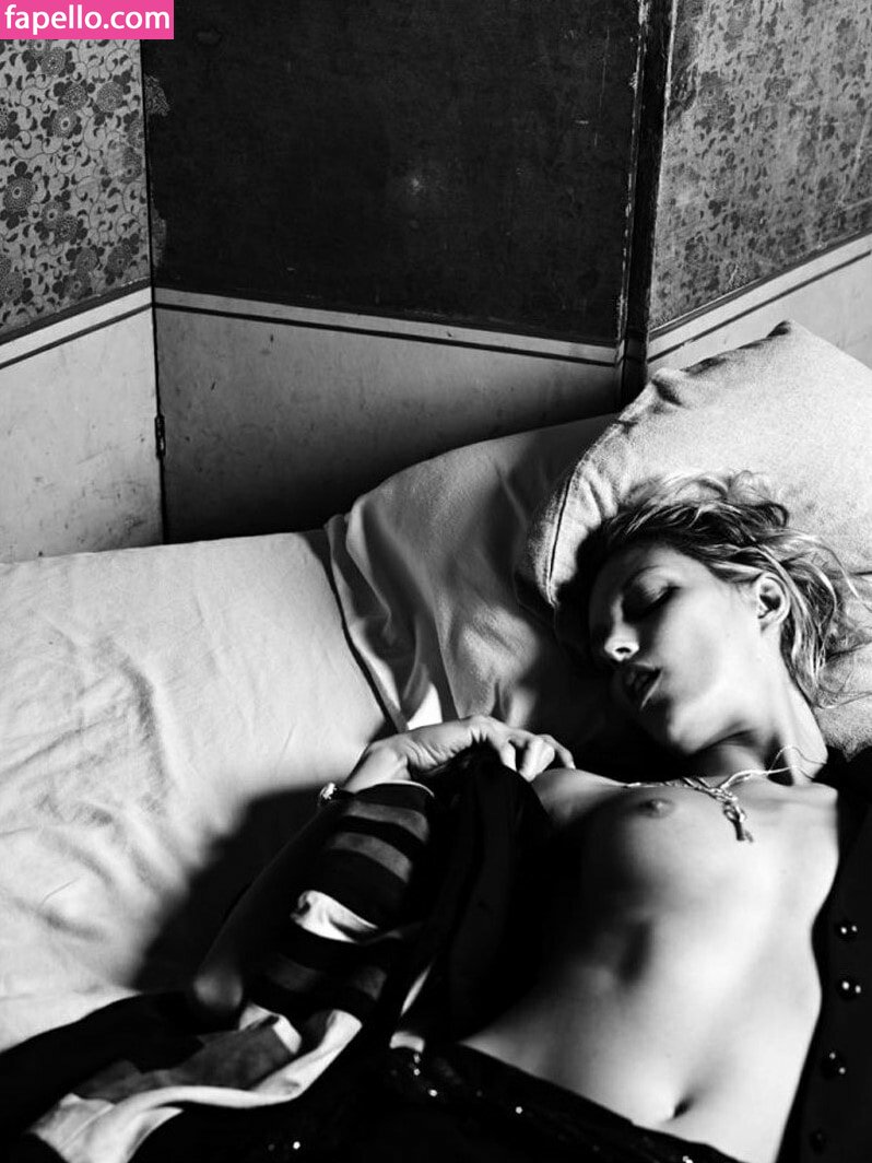 Anja Rubik leaked nude photo #0040 (Anja Rubik / anja_rubik)