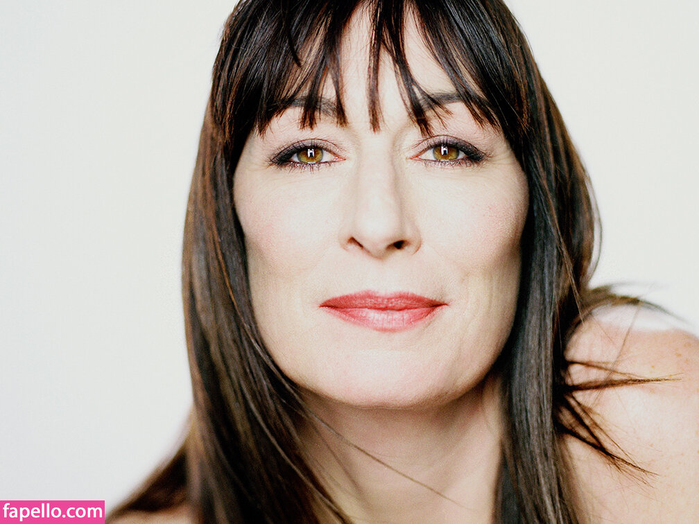 Anjelica Huston leaked nude photo #0009 (Anjelica Huston / anjelicashuston)