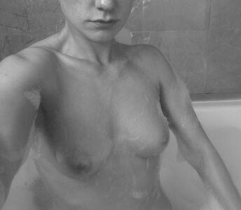 Anna Paquin nude #0061