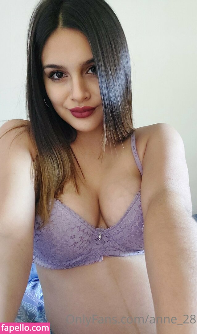 anne_28 leaked nude photo #0020 (anne_28 / anne_aclandas)