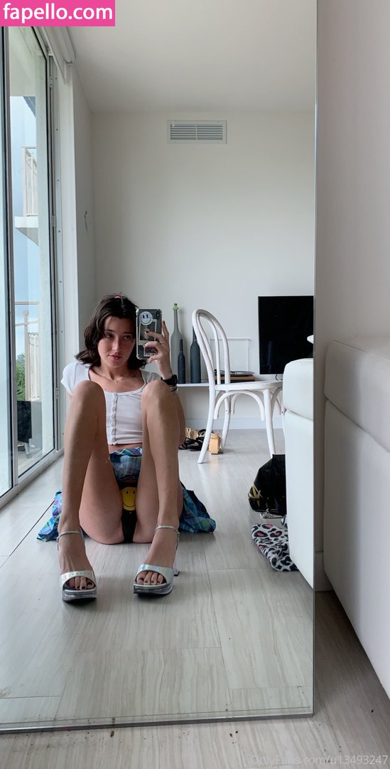 Anne Frank leaked nude photo #0013 (Anne Frank / annefrankhouse_official / lil_ann3frank / lilann3frank)