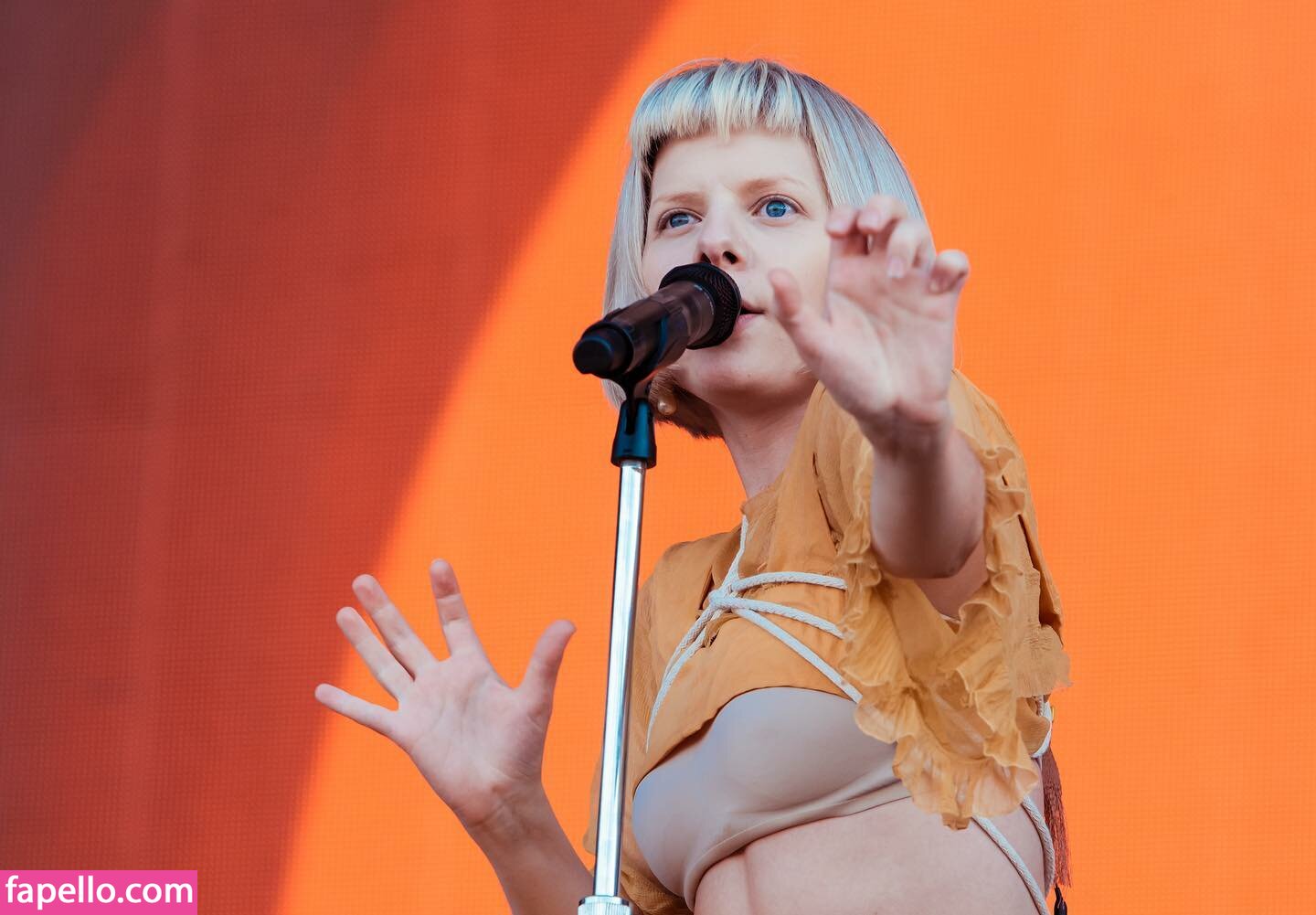 Aurora Aksnes leaked nude photo #0062 (Aurora Aksnes / auroramusic / singer)