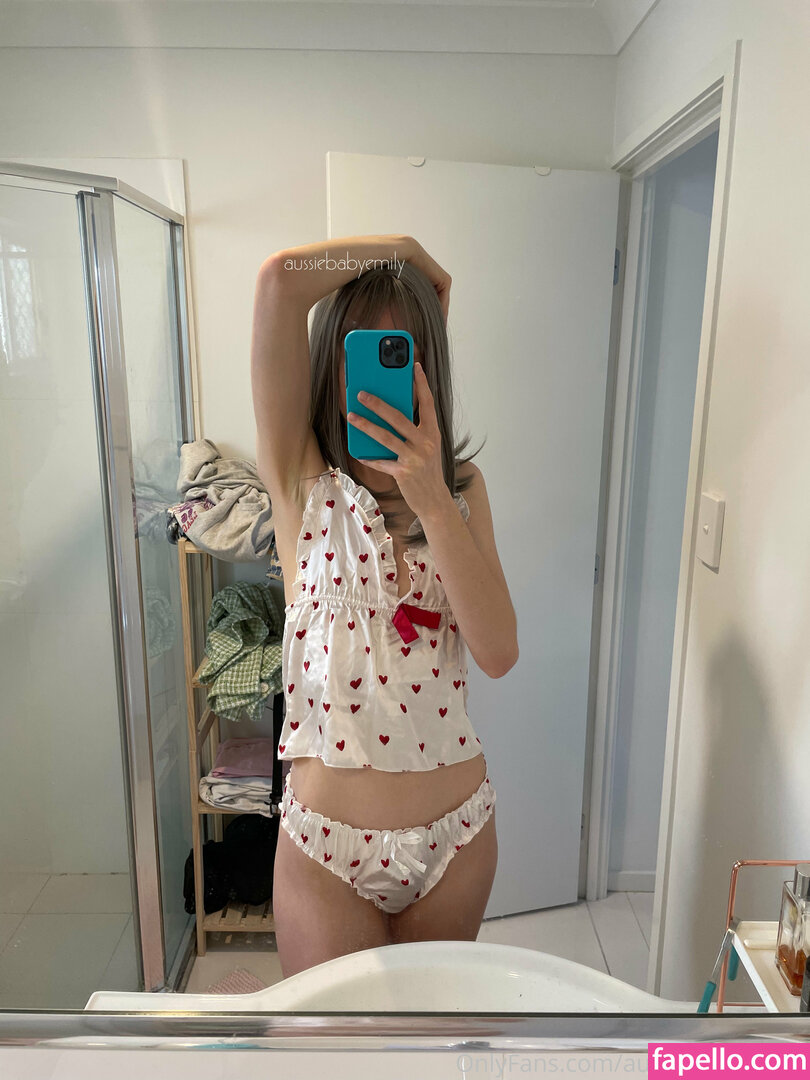 aussiebabyemily leaked nude photo #0010 (aussiebabyemily / pearnemily)