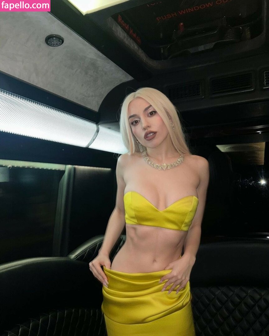 Ava Max / avamax / plharleyquinn Nude Leaked OnlyFans Photo #425 - Fapello