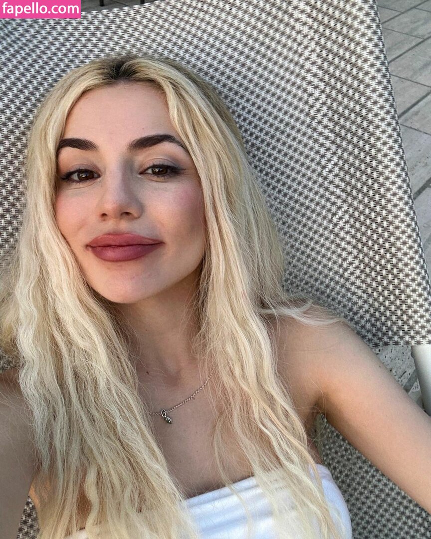 Ava Max / avamax / plharleyquinn Nude Leaked OnlyFans Photo #585 - Fapello