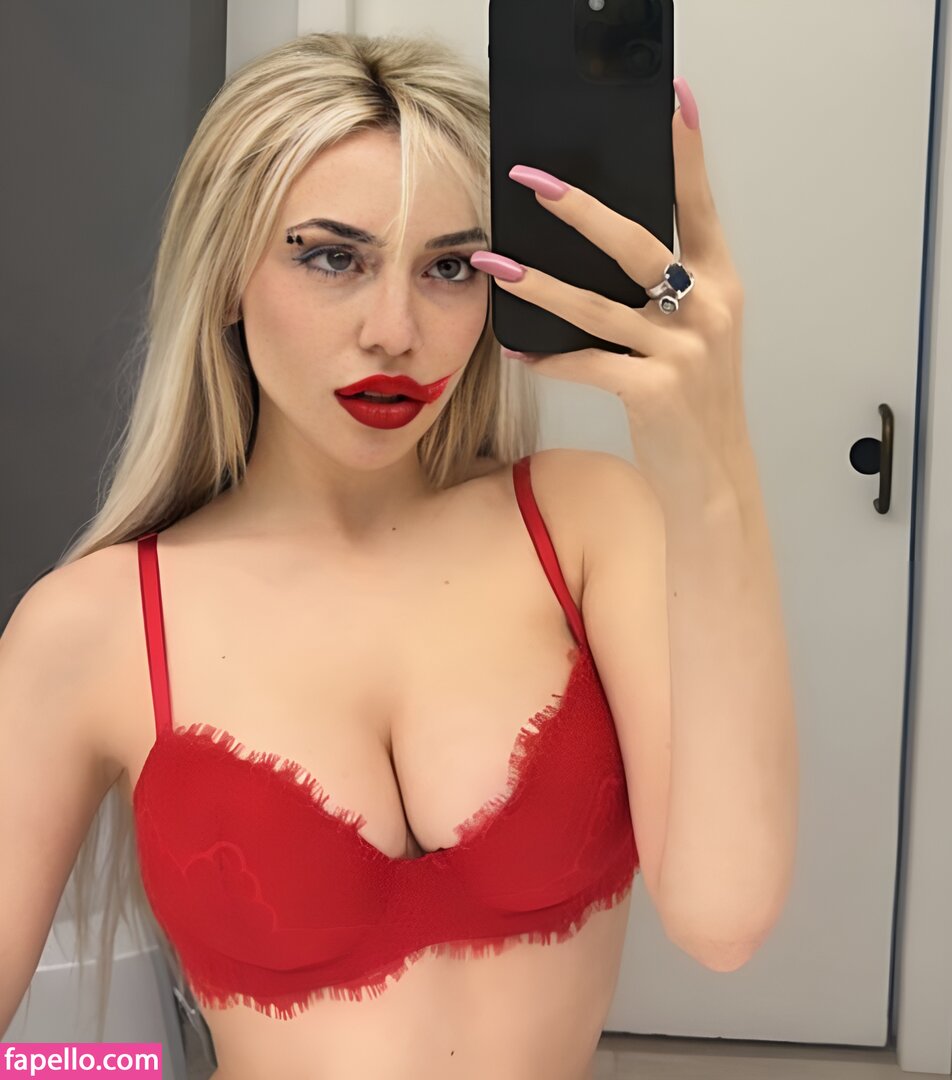 Ava Max Avamax Plharleyquinn Nude Leaked Onlyfans Photo 867 Fapello