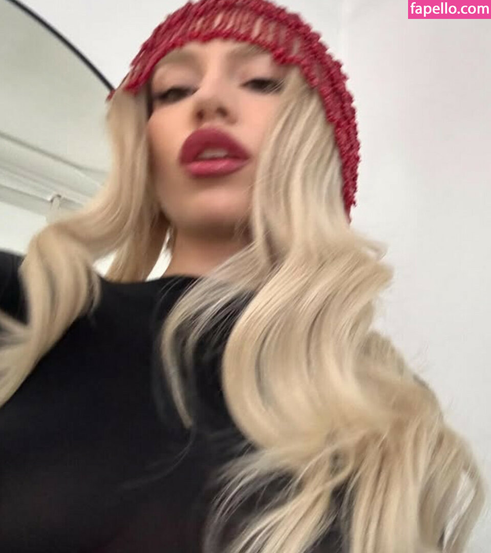 Ava Max erome Latest Exclusive Leaked Photos