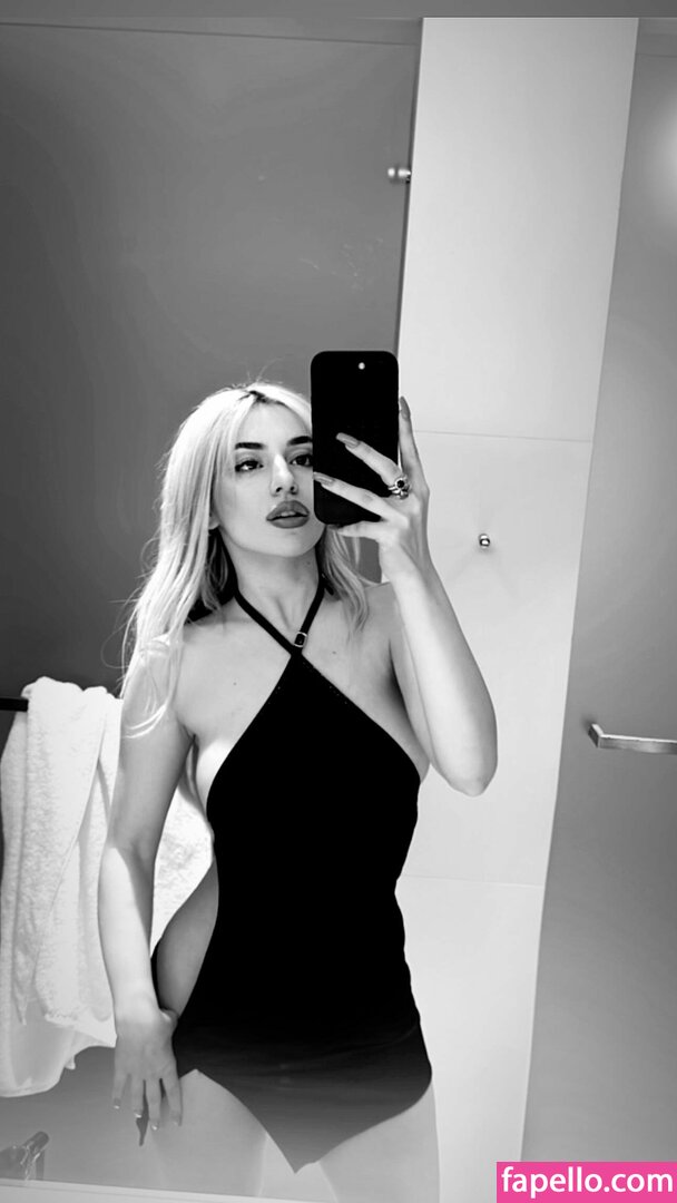 Ava Max erome Latest Exclusive Leaked Photos