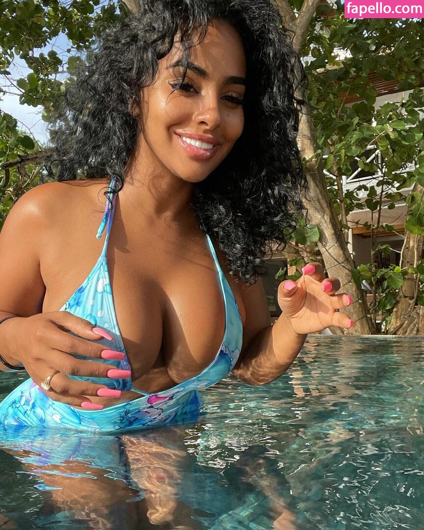 Ayisha Diaz / ayishadiaz / ayishadiaz0 Nude Leaked OnlyFans Photo #31 -  Fapello