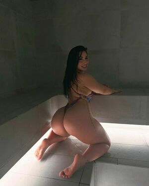 badlilshego nude #0003