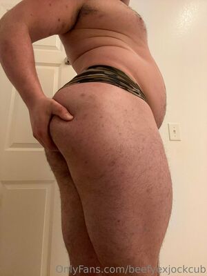 beefyexjockcub nude #0021