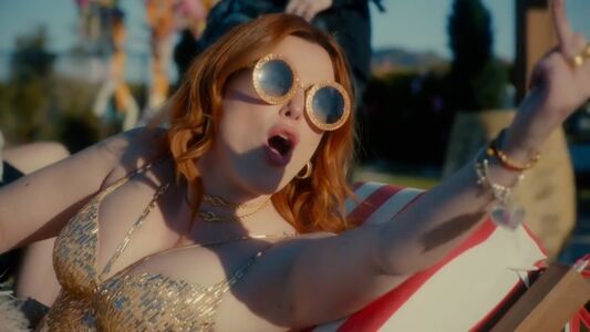 Bella Thorne nude #1317