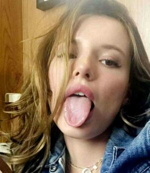 Bella Thorne nude #1723