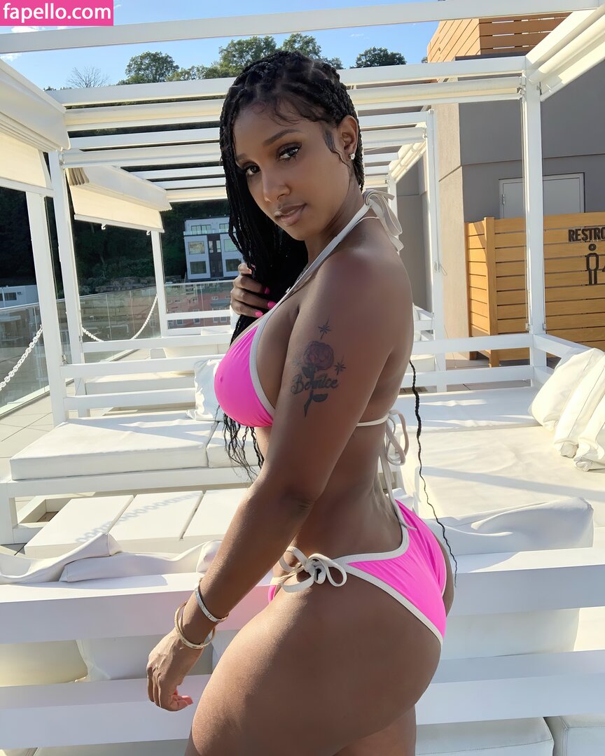 Bernice Burgos leaked nude photo #0087 (Bernice Burgos / berniceburgos / realberniceburgos)