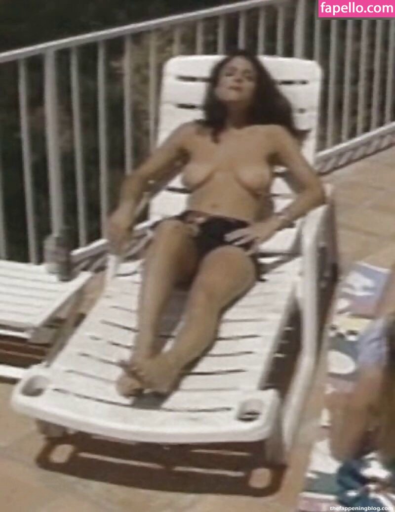 Bethenny Frankel / bethenny / bethennyfrankel Nude Leaked Photo #51 -  Fapello