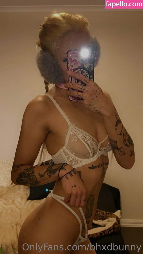 bhxdbunny leaked nude photo #0001 (bhxdbunny / badbunnypr)