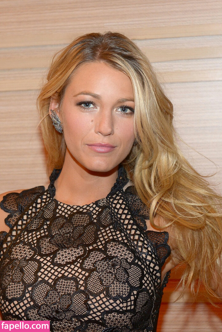 Blake Lively leaked nude photo #0414 (Blake Lively / blakelively)