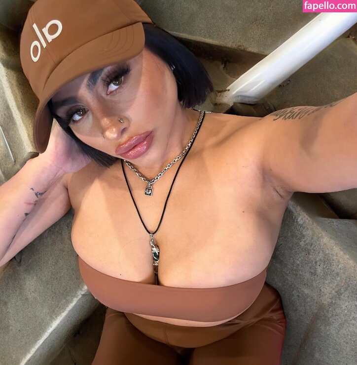 bmaliyah onlyfans nude leaked #fapello_3