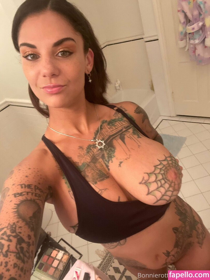 Bonnie Rotten leaked nude photo #0141 (Bonnie Rotten / bonnierottenx / officialbonnierotten)