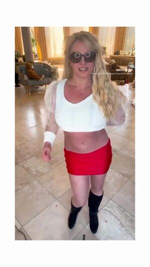 Britney Spears nude #2174