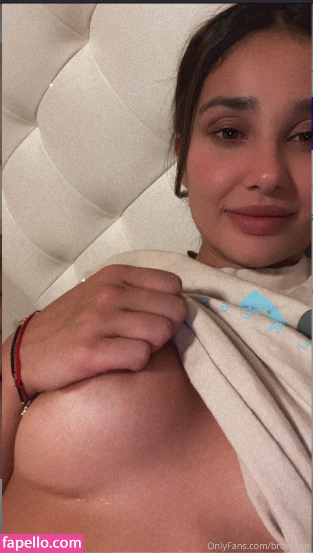 Bronblair leaked nude photo #0003 (Bronblair / beautybybronblair)