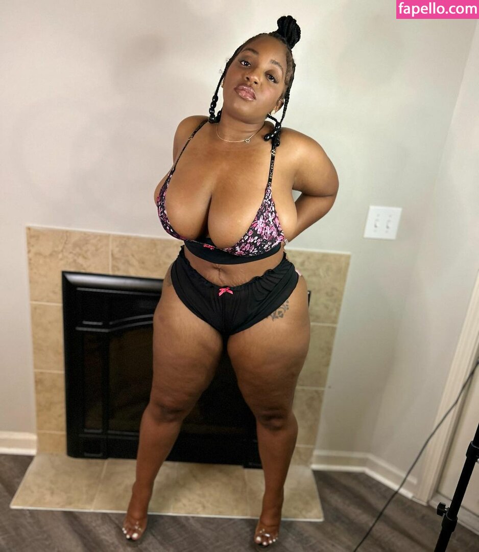 brownbodii  brownbodii_ Nude Leaked OnlyFans Photo #1 - Fapello