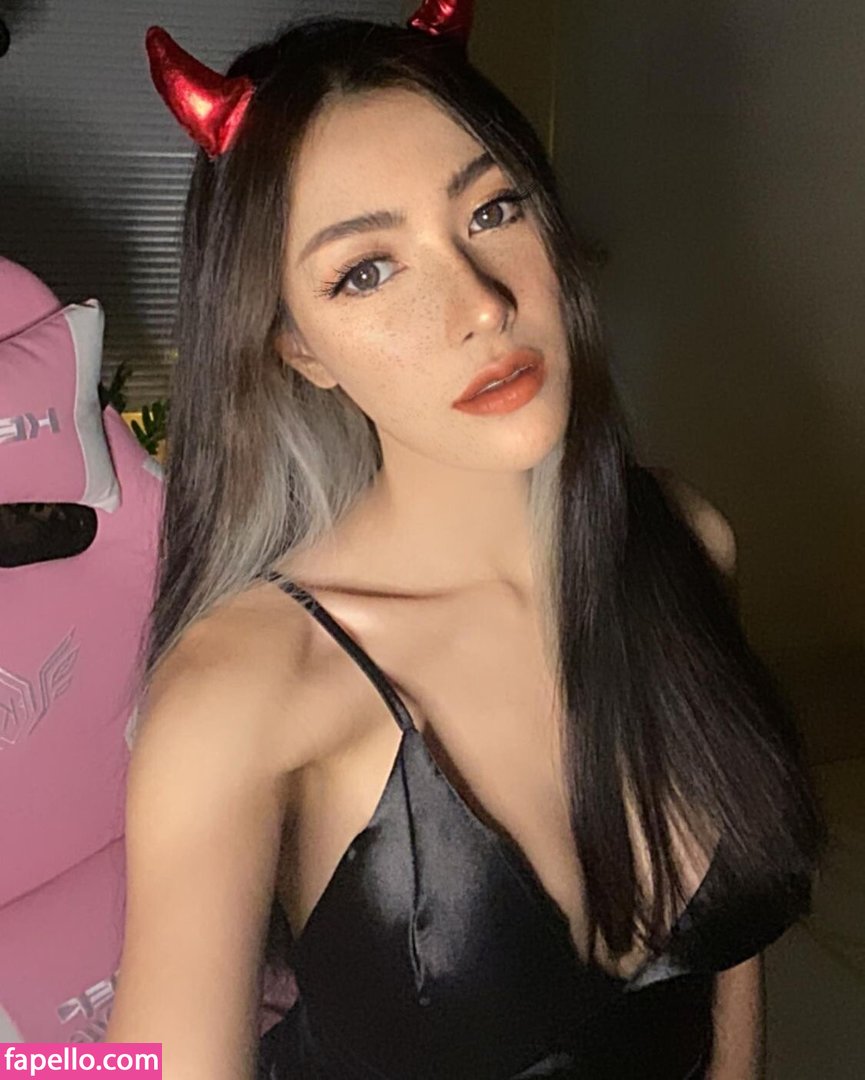 BunnyMutmai leaked nude photo #0005 (BunnyMutmai / bunny.mutmai)