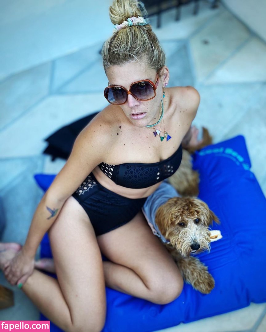 Busy Philipps leaked nude photo #0034 (Busy Philipps / busyphilipps)