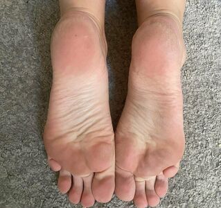 callyfeet33 nude #0018