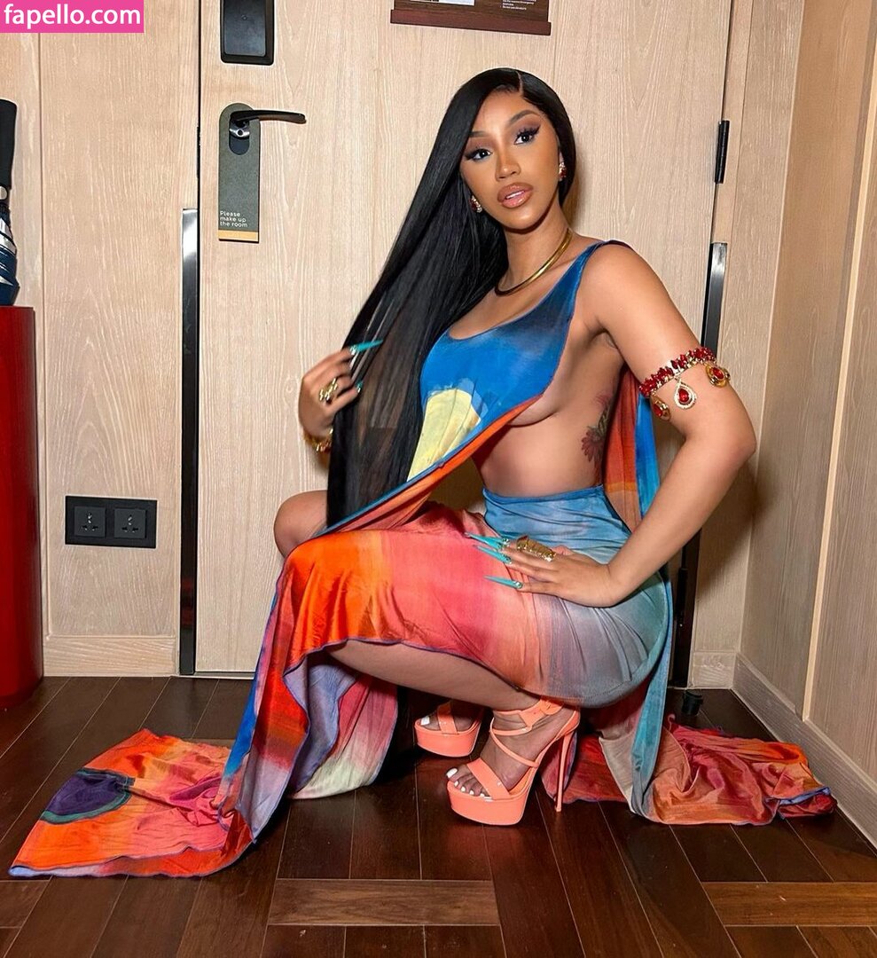 Cardi B leaked nude photo #0144 (Cardi B / iamcardib)