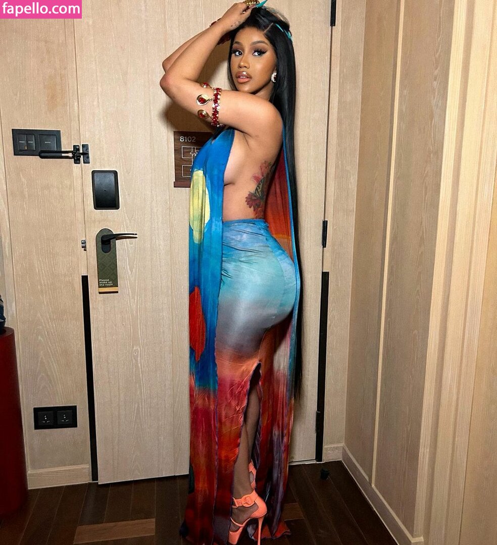 Cardi B leaked nude photo #0145 (Cardi B / iamcardib)