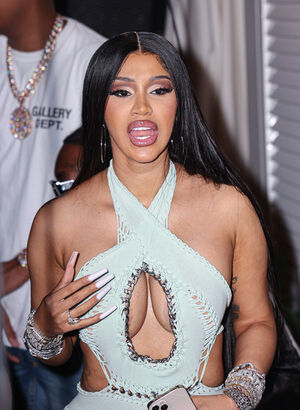 Cardi B nude #0192