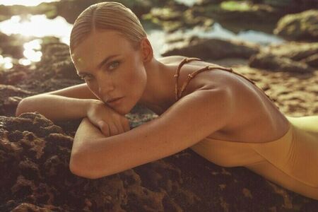 Caroline Trentini nude #0011