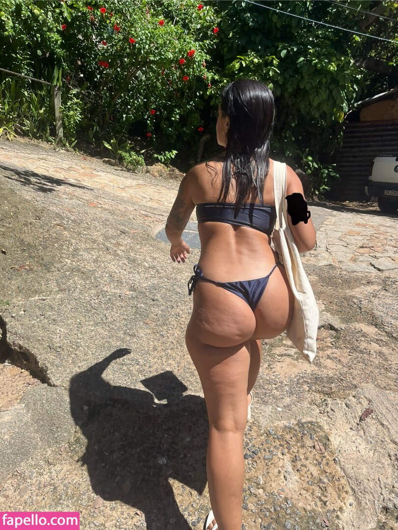 https://fapello.com/content/c/a/casadas-hotwife-1/1000/casadas-hotwife-1_0259.jpg