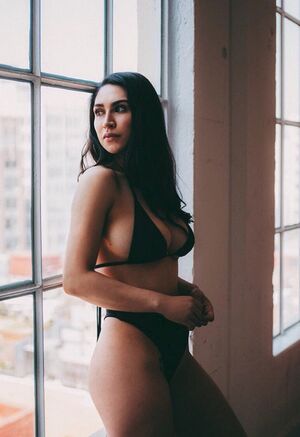 Cassie Steele nude #0053