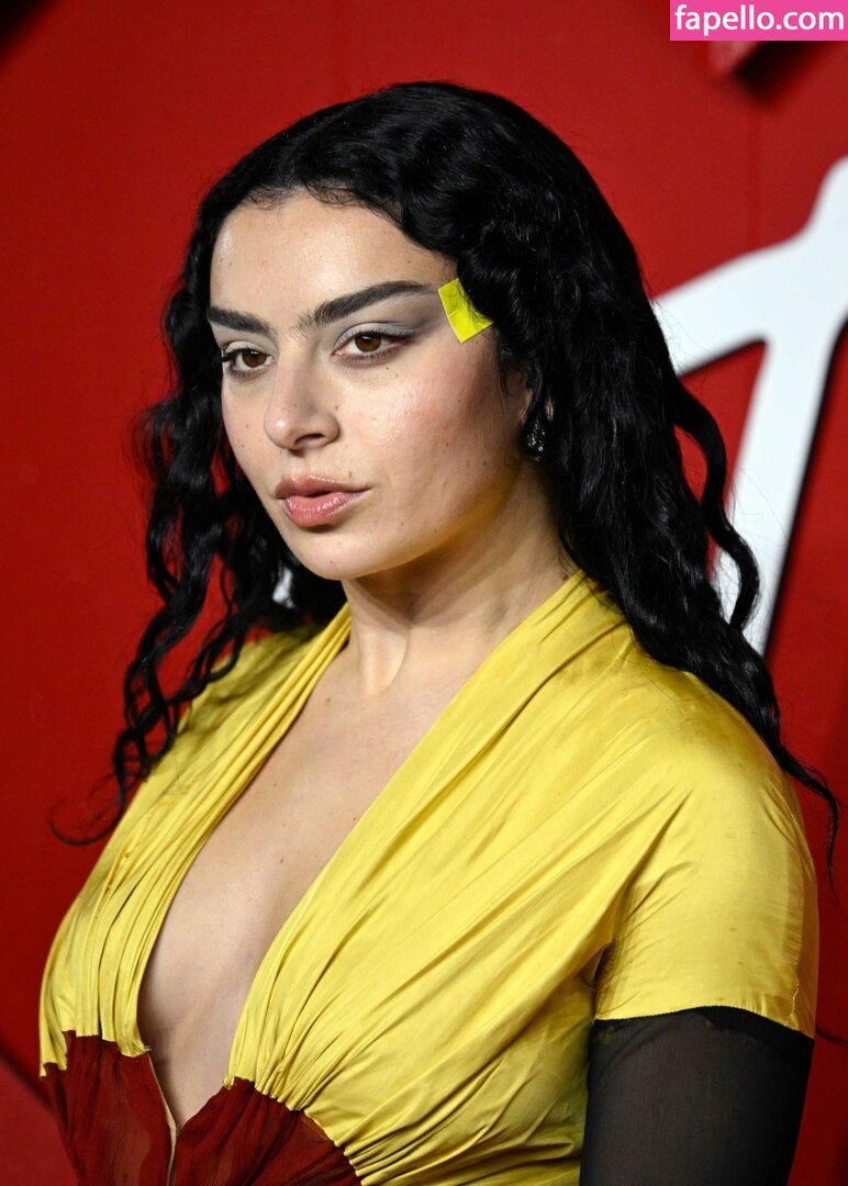 Charli XCX leaked nude photo #1063 (Charli XCX / charli_xcx / charlignarly)