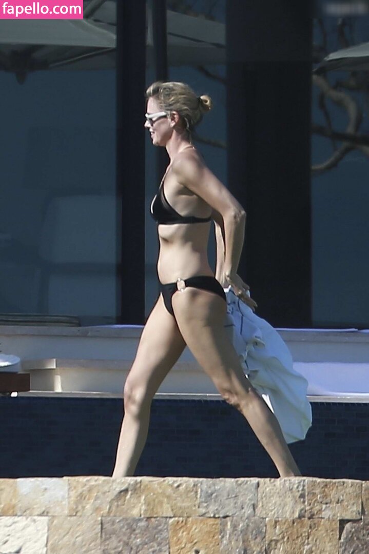 Charlize Theron Nude leaks Onlyfans