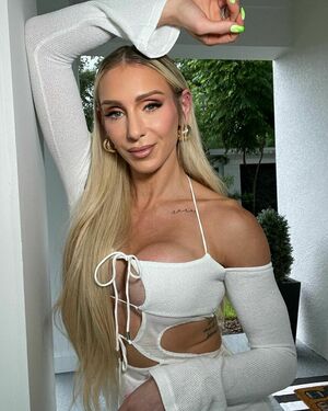 Charlotte Flair nude #0341