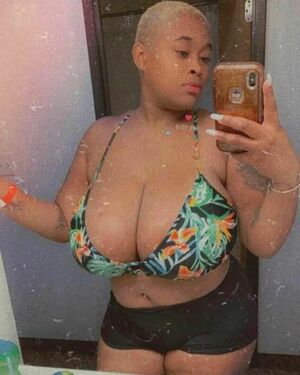 ChellMzDonald nude #0005