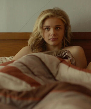 Chloë Grace Moretz nude #1207