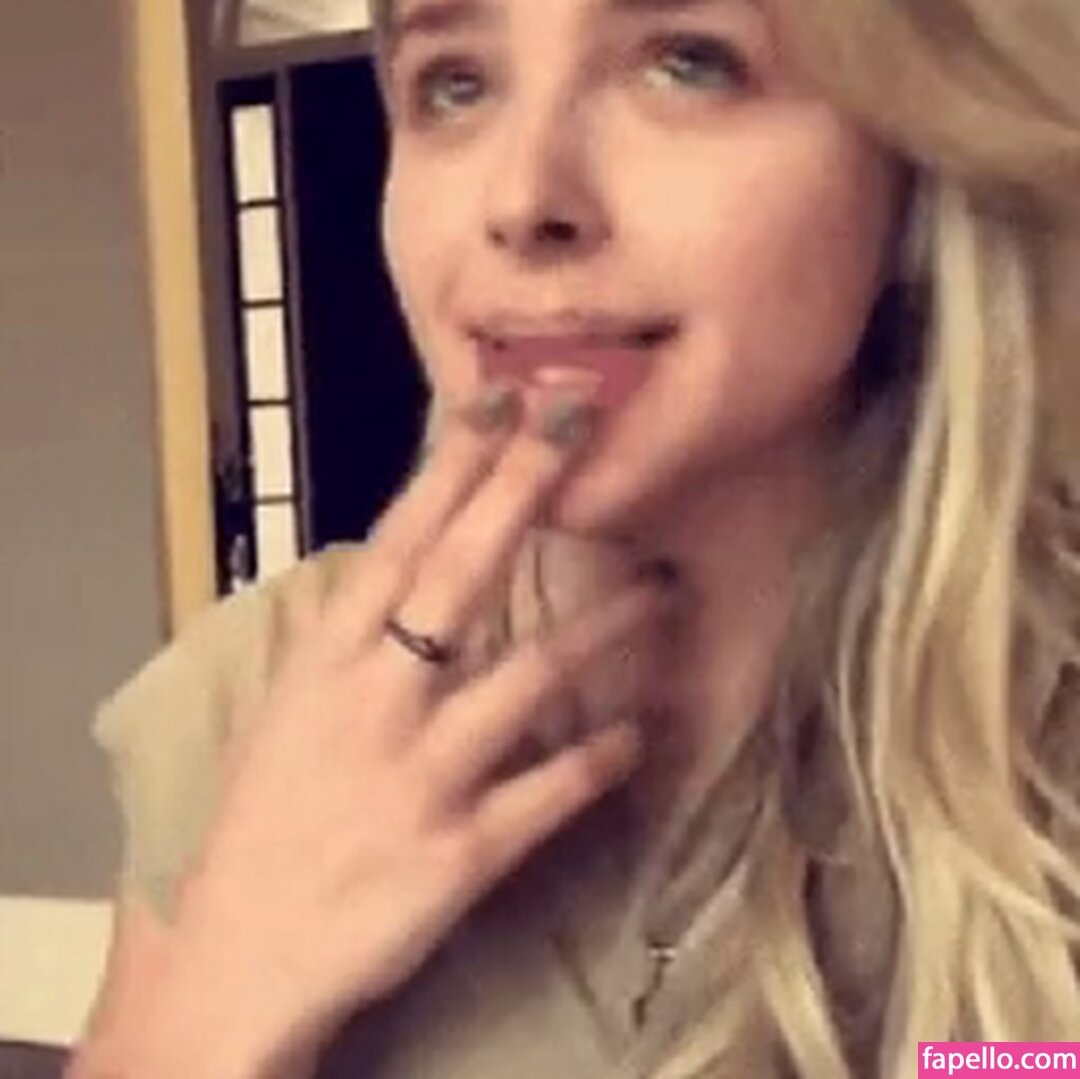 Chloë Grace Moretz leaked nude photo #1211 (Chloë Grace Moretz / chloegmoretz)