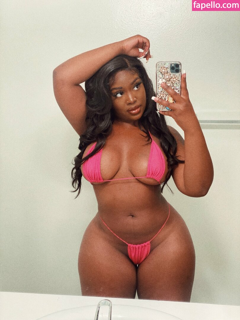 Chocolate Goddess / Cocopuffphatty / MissCocoPuffPhatty Nude Leaked OnlyFans  Photo #44 - Fapello