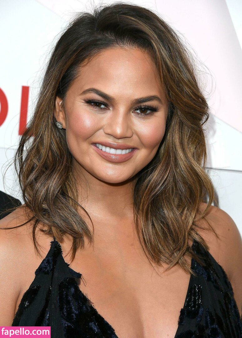 Chrissy Teigen leaked nude photo #0210 (Chrissy Teigen / chrissyteigen)