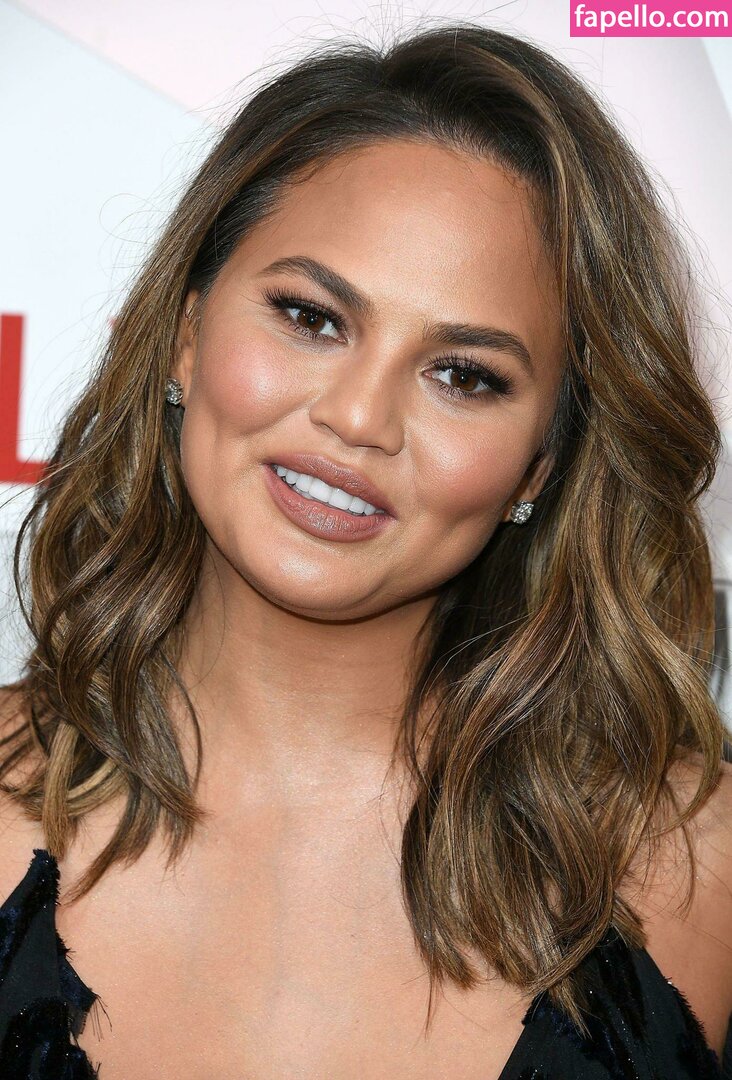 Chrissy Teigen leaked nude photo #0217 (Chrissy Teigen / chrissyteigen)