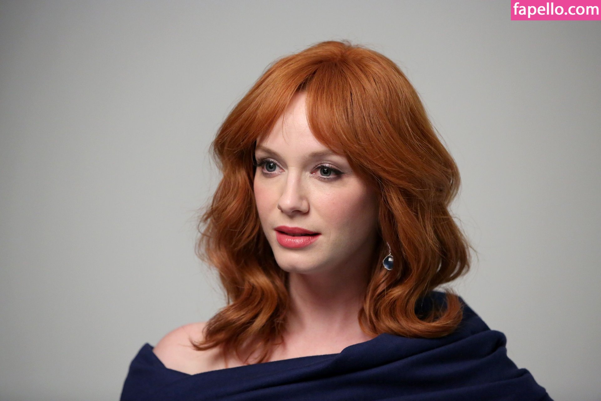 Кристин хендрикс фото. Кристина Хендрикс. Кристина Хендрикс another period. Christina Hendricks 2022. Джолизу Хендрикс.