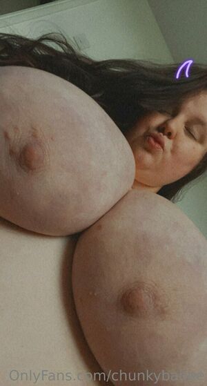 chunkybabee nude #0066