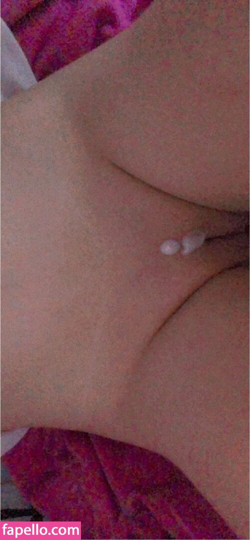 cocainaaax leaked nude photo #0012 (cocainaaax / Farah Cocaina / farahxcollinsss / frhxcollins)